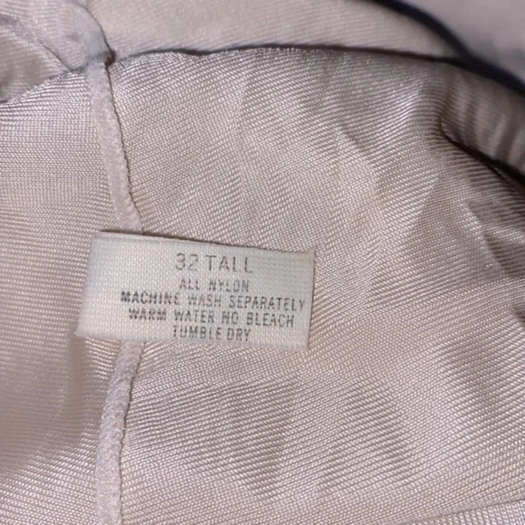 Vintage maxi slip size 32 Tall - Picture 4 of 8